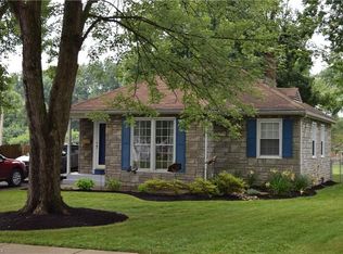 217 Crescentview Dr SW, Massillon, OH 44646
