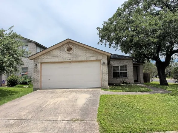 2823 Biering Peak, San Antonio, TX 78247