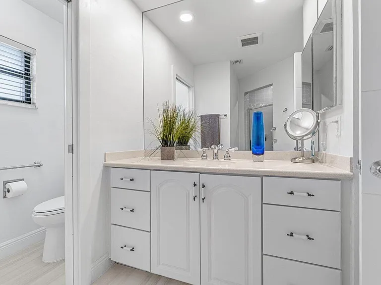 5605 Forest Oaks Ter — Photo 18
