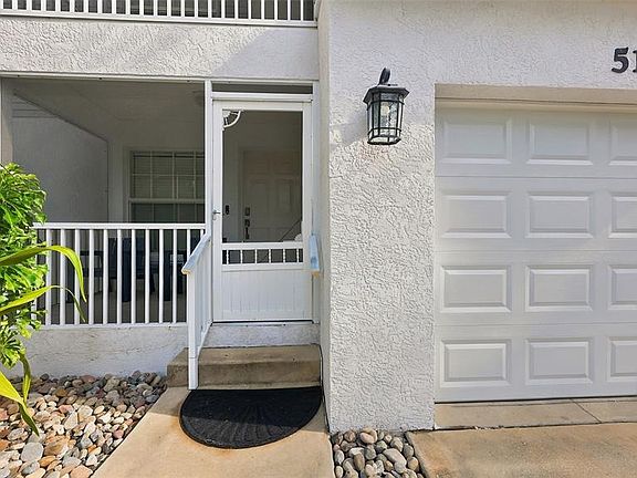 4th image of 516 Howard Ct