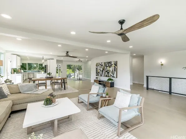 1918 Komaia Dr, Honolulu, HI 96822