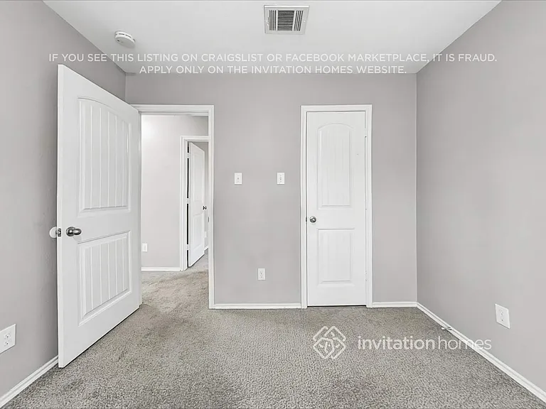 313 Eastland Ct — Photo 17