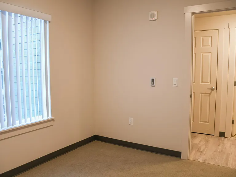 Kirkland Heights Apartments — Photo 92