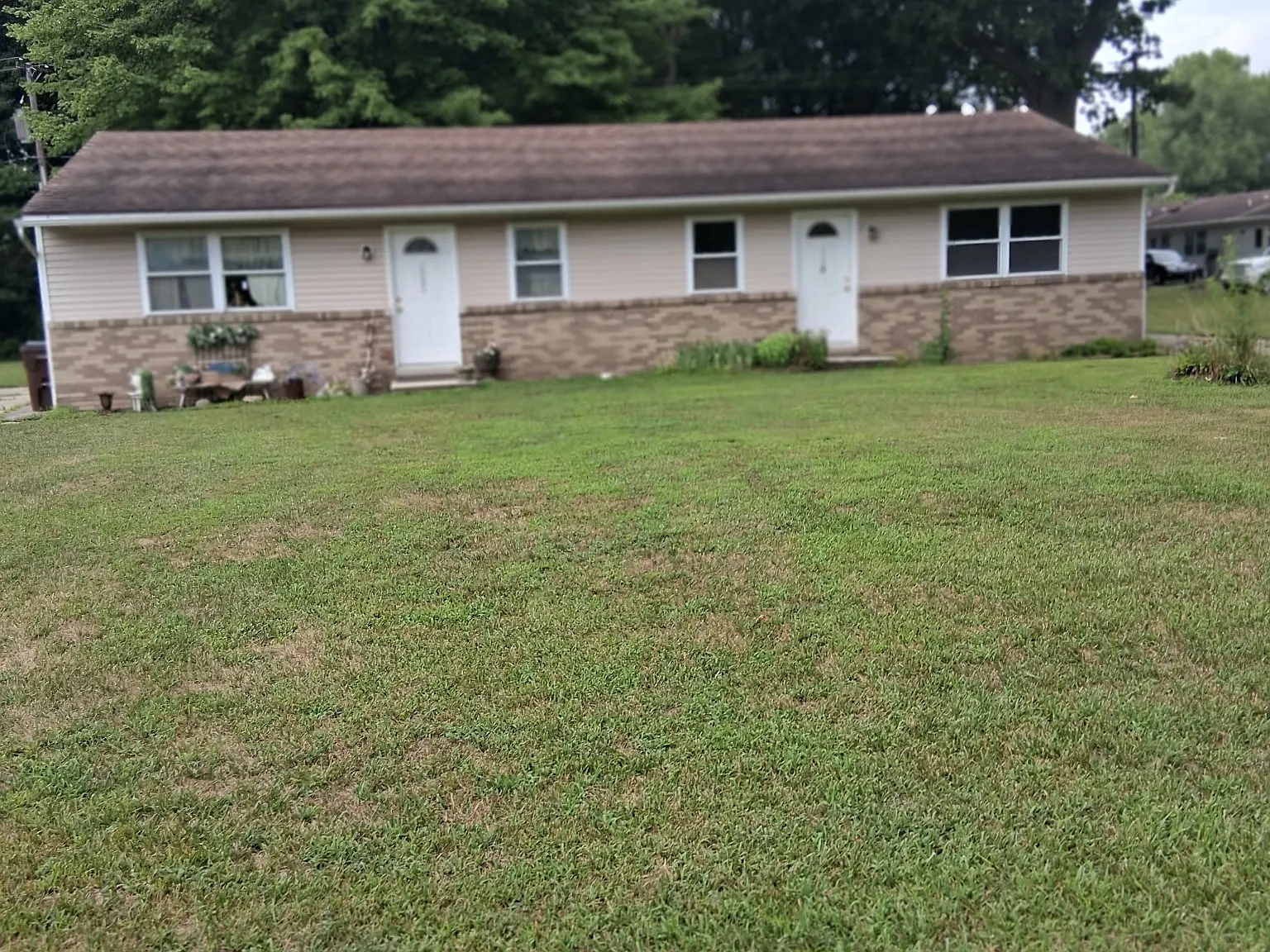 2 bed, 750 sqft, $650 — Photo 2