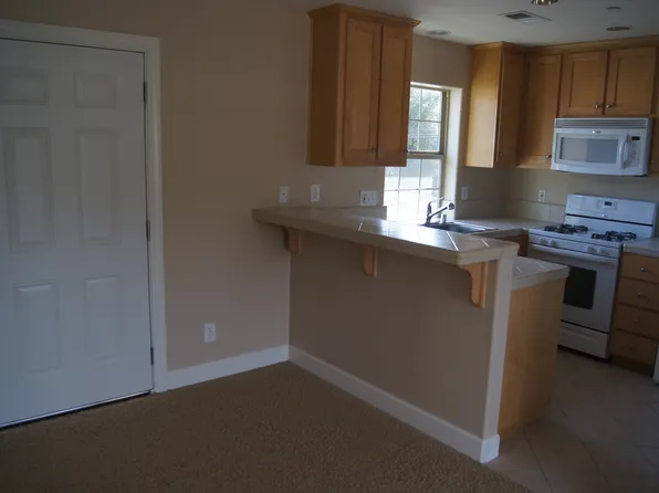 101A Caledonian Ct #A, Cloverdale, CA 95425