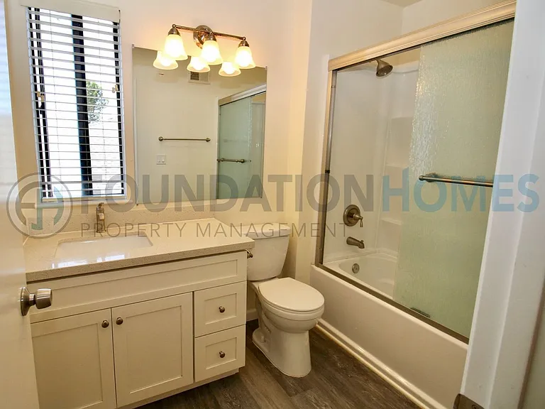 404 San Marin Dr — Photo 51