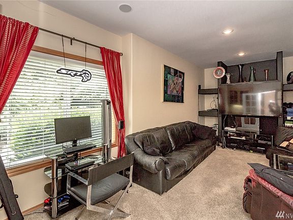 5th image of 23313 57th St E