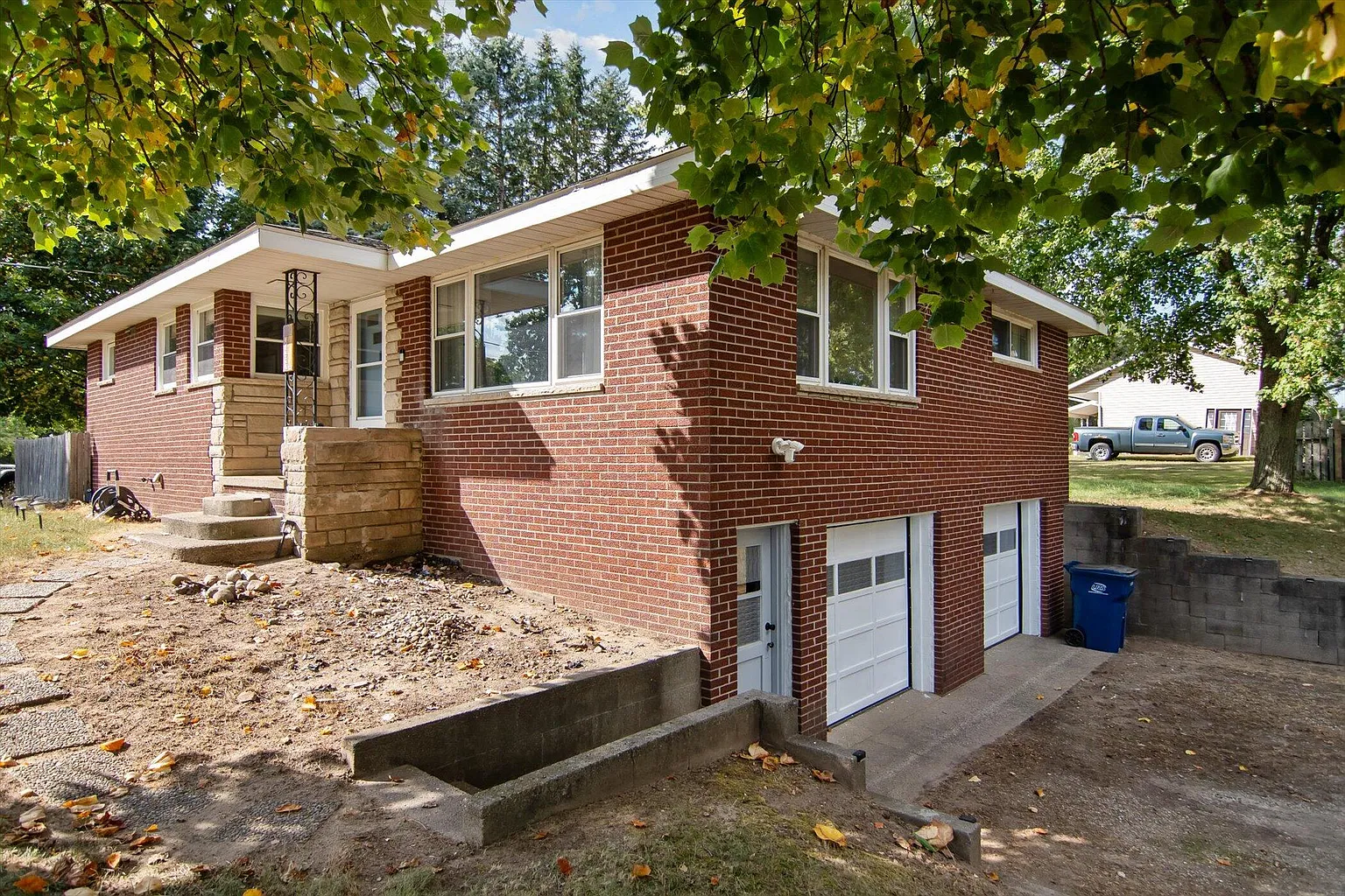11111 Horning Rd photo 1