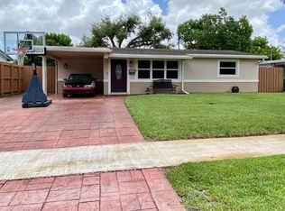 9457 SW 51st Pl, Cooper City, FL 33328