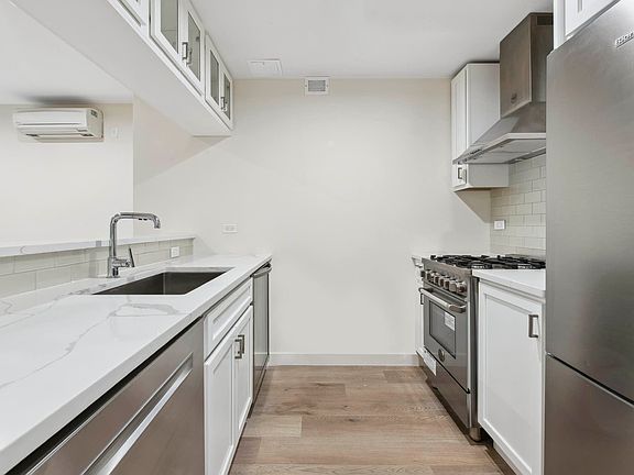 2nd image of 1105 Lex Ave #2D