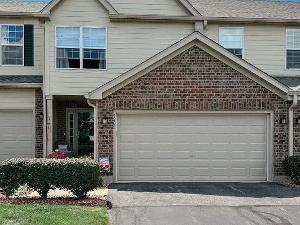 5205 Glenbrook Trl, McHenry, IL 60050