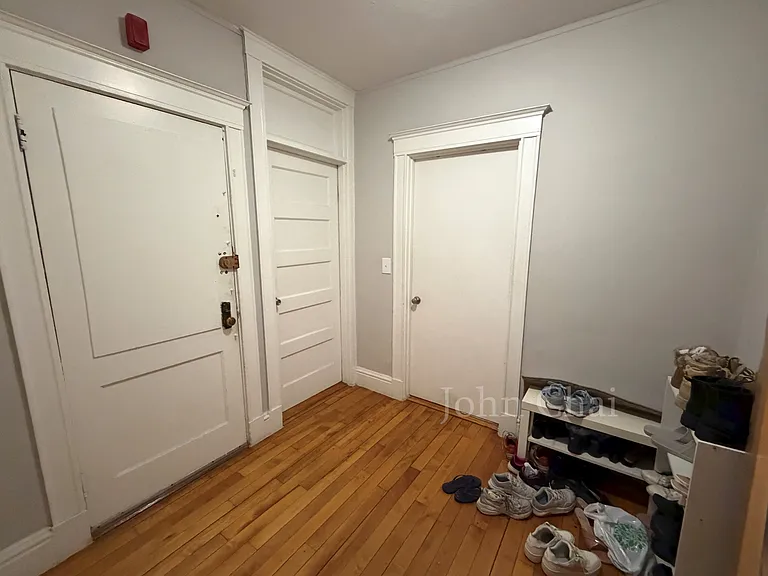 220 South St #8 — Photo 6