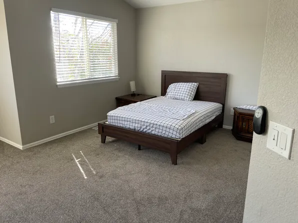 2289 Hyacinth Rd, Highlands Ranch, CO 80129