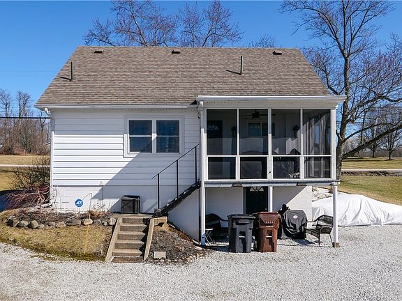 3rd image of 8557 Limeridge Rd