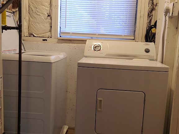 Washer and dryer providdd