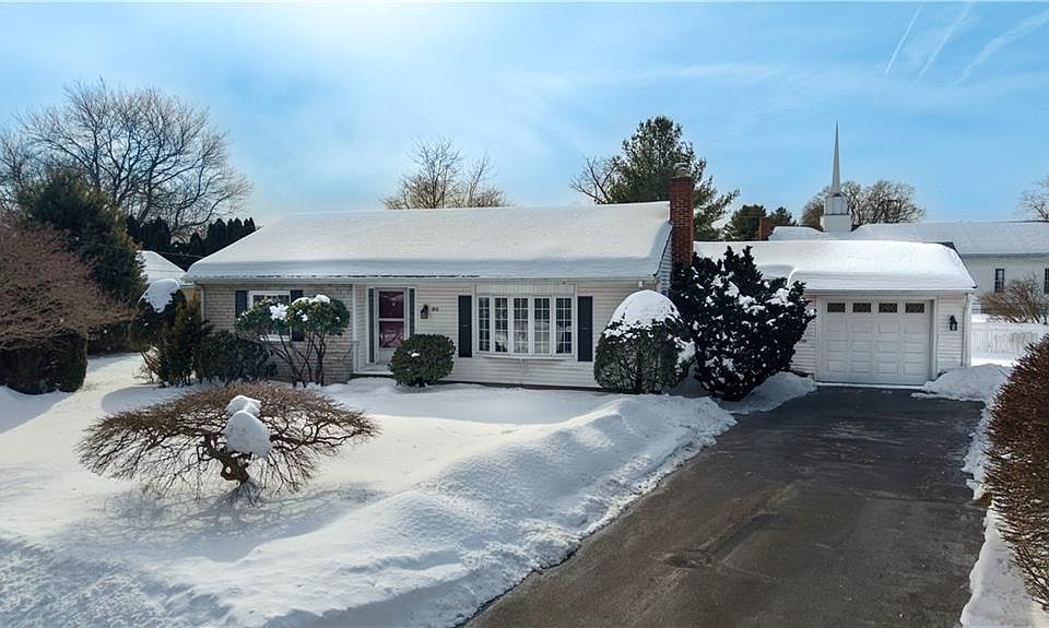 1st image of 80 Twin Oak Dr
