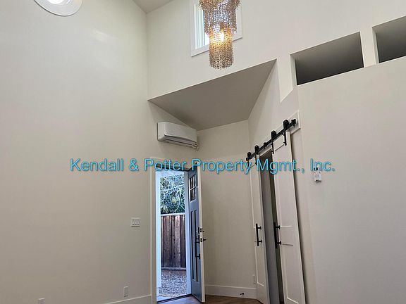4th image of 1725 48th Ave Unit A