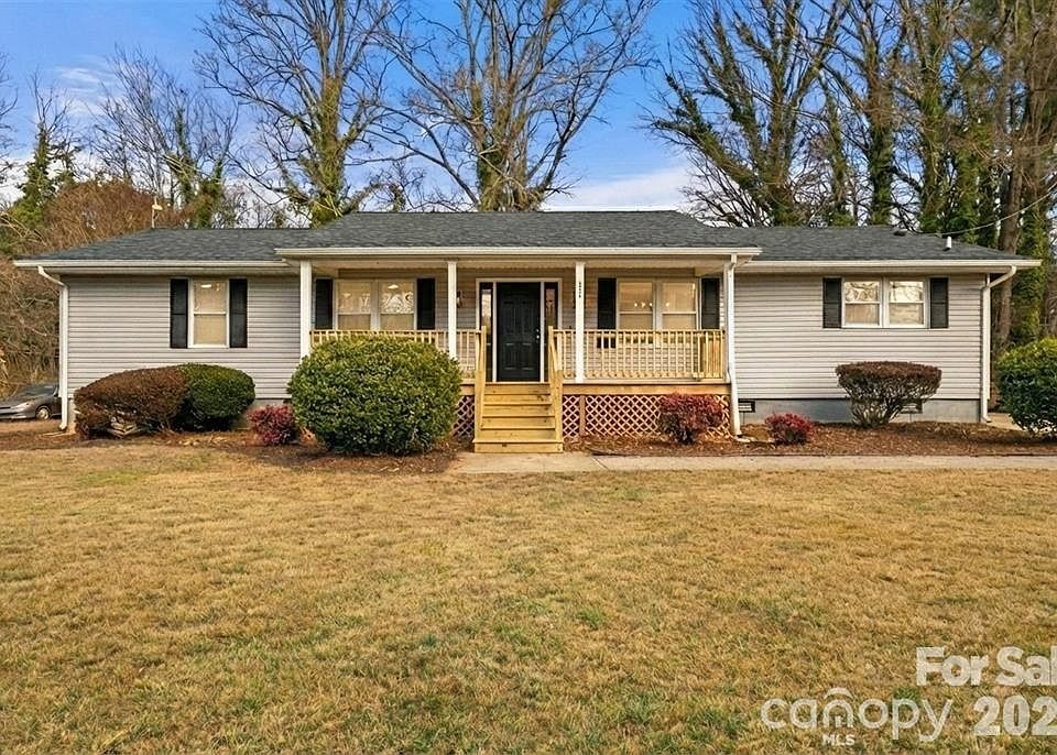 1st image of 322 Holland Cir