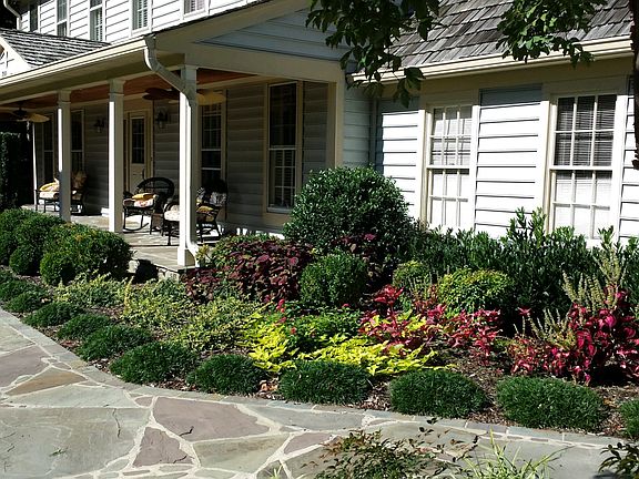 2nd image of 7110 Laketree Ct