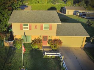 18204 Meadow Ln, Big Rapids, MI 49307