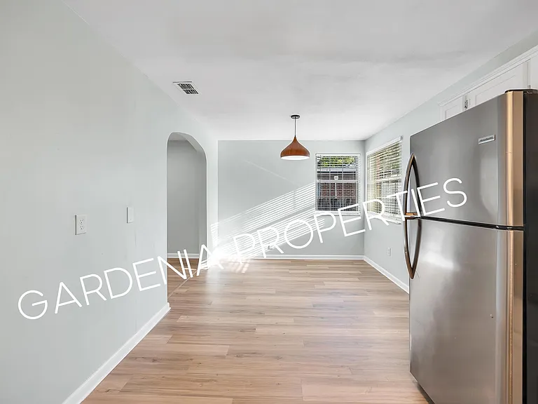 1353 Placid Pl — Photo 14