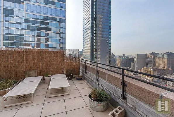 Rented by Halstead Real Estate | media 23