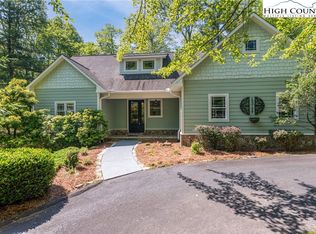 124 Meadow View Rd, Glade Valley, NC 28627