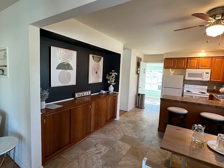 5 Hotchkiss Ter — Photo 9