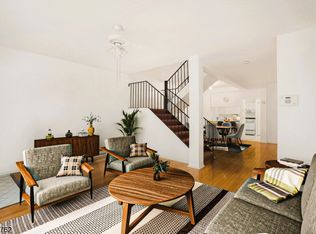 111 Mulberry St #TOWNHOUSE B, Newark, NJ