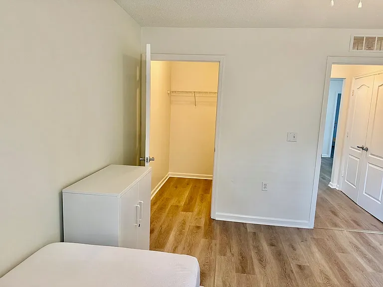 3000 S Adams St #413 — Photo 15