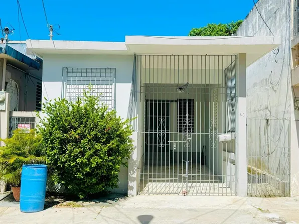 60 Calle Un, Vega Alta, PR 00692