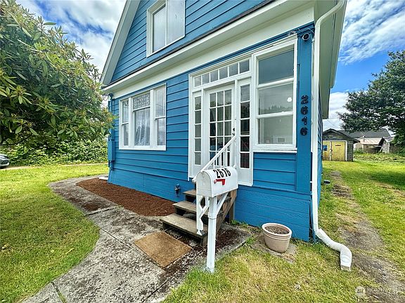 2nd image of 2616 Aberdeen Avenue