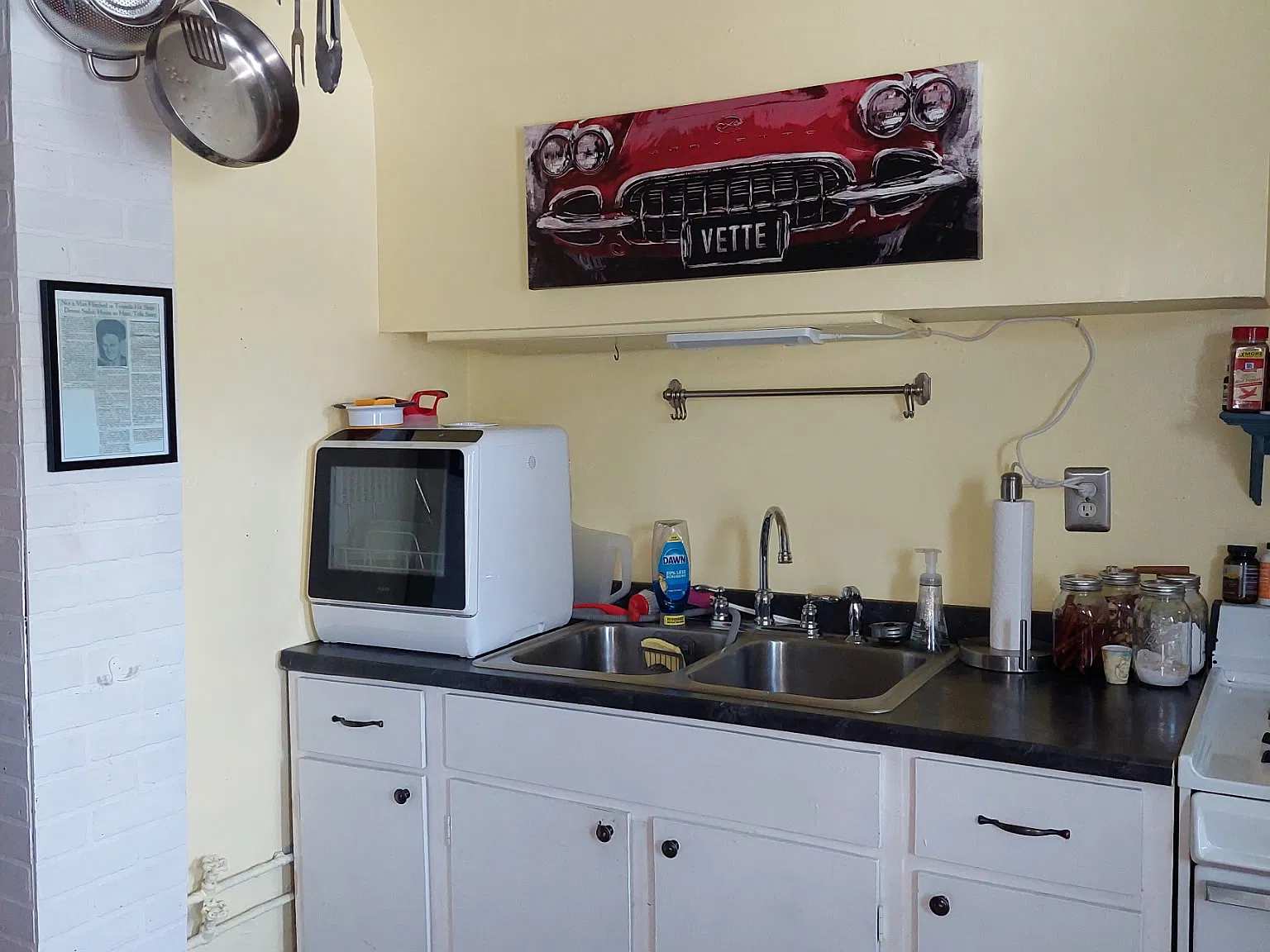 2 bed, 788 sqft, $1,750 — Photo 3