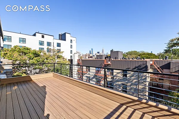 Rented by Compass | media 24