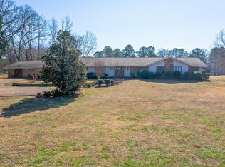 103 Countryside Rd, Starkville, MS 39759
