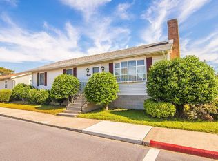 300 Arctic Ave, Ocean City, MD 21842