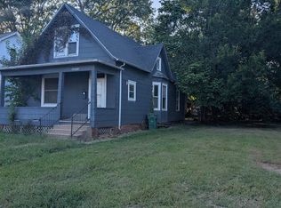 2217 NE Madison Ave, Peoria, IL 61603