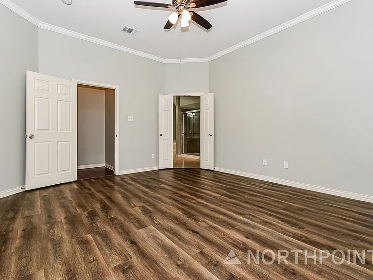 1204 Lost Valley Dr — Photo 8