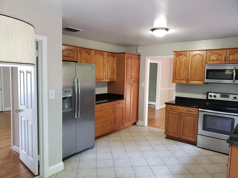 8615 Hilltop Rd — Photo 26