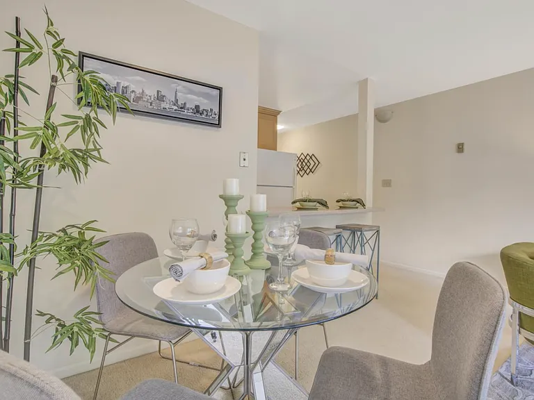 650 Alamo Ct #6 — Photo 4