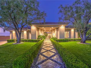 9704 Highridge Dr, Las Vegas, NV 89134