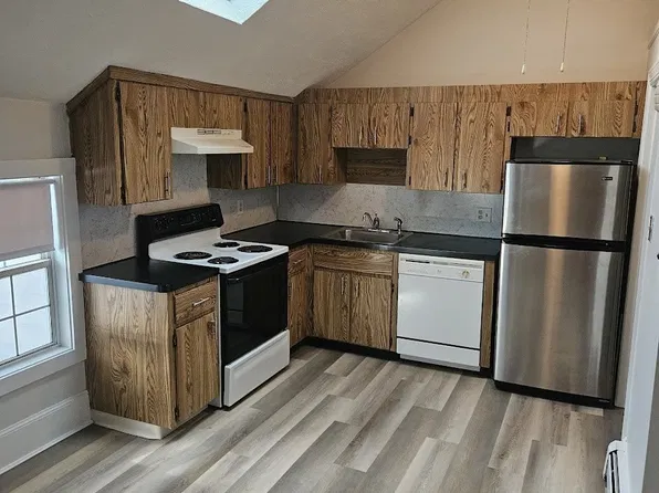 1185 Main St APT 3, Walpole, MA 02081