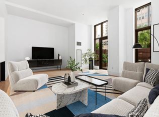 215 E 19th St APT 1E, New York, NY