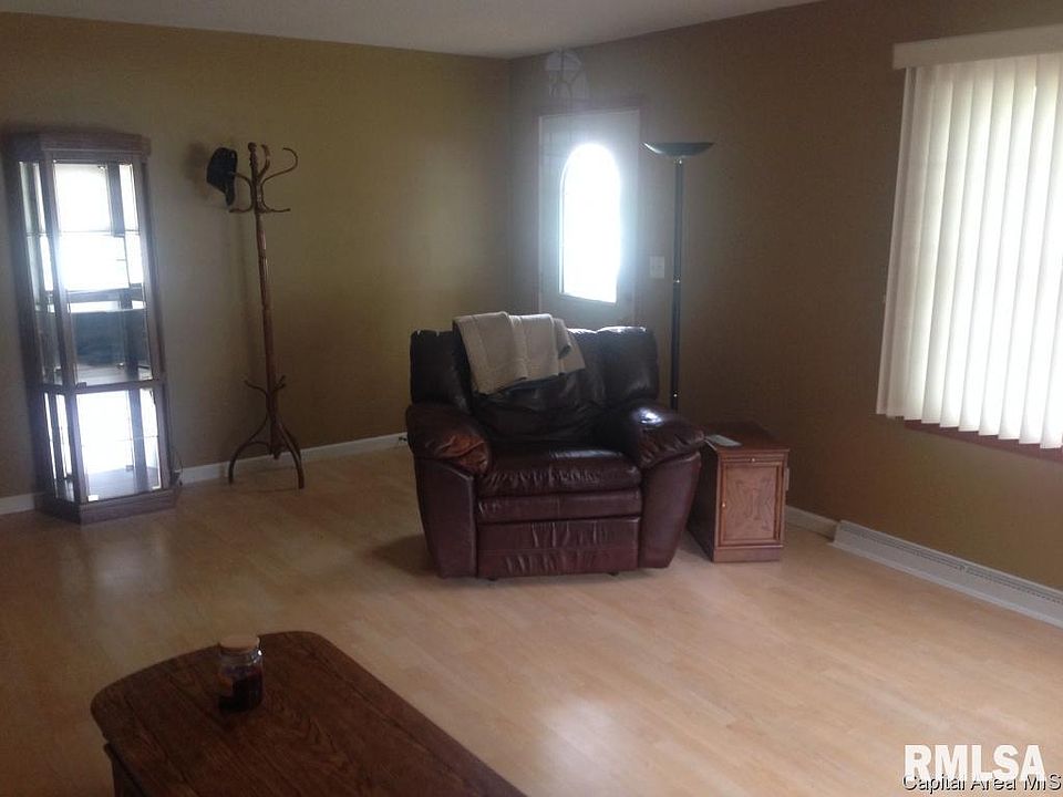 2nd image of 208 N Thomas St