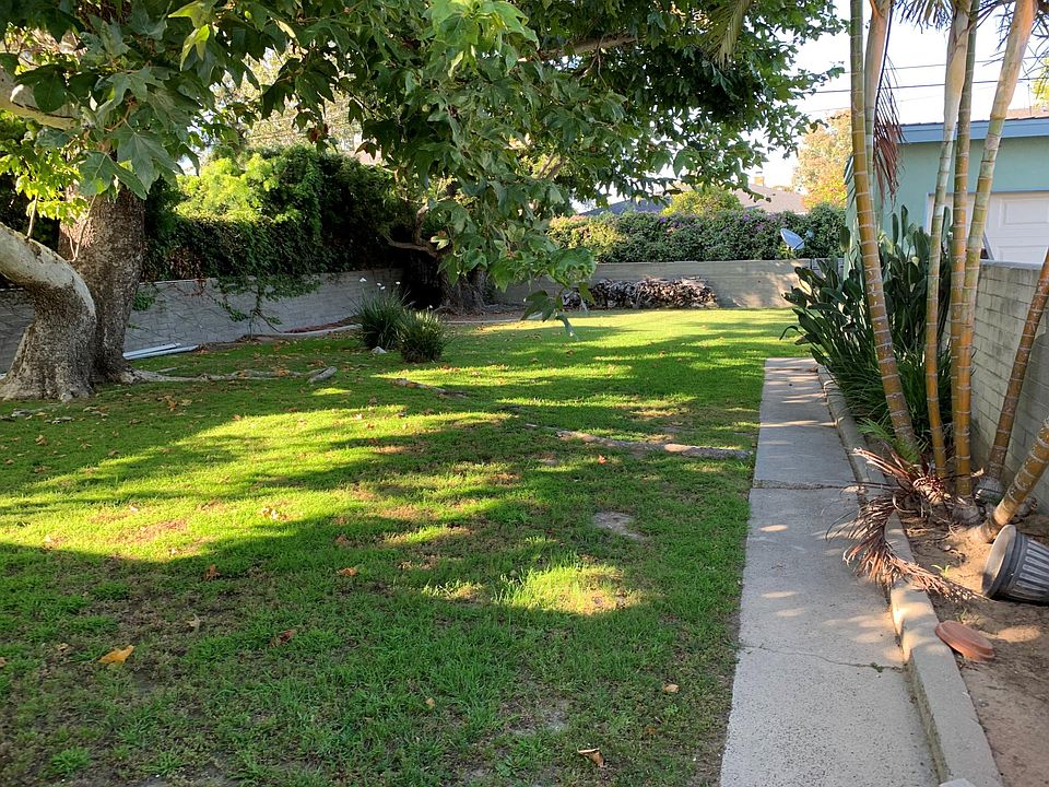 1st image of 472 Costa Mesa St