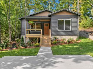 77 Kaden Ln, Brevard, NC 28712