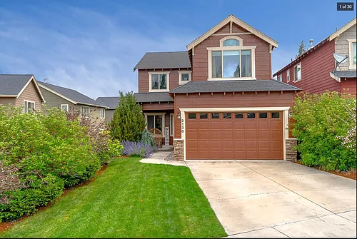 3138 NE Monte Vista Ln Photo 1