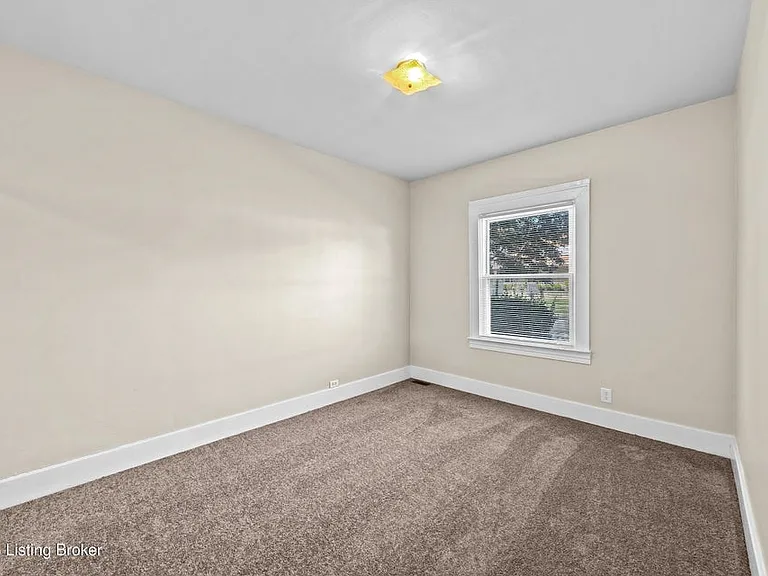 3129 Taylor Blvd — Photo 5