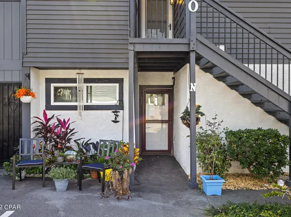 7125 N Lagoon Dr, Panama City Beach, FL 32408