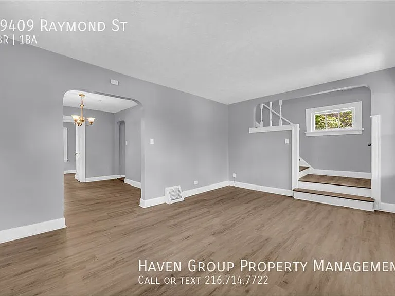 19409 Raymond St — Photo 4